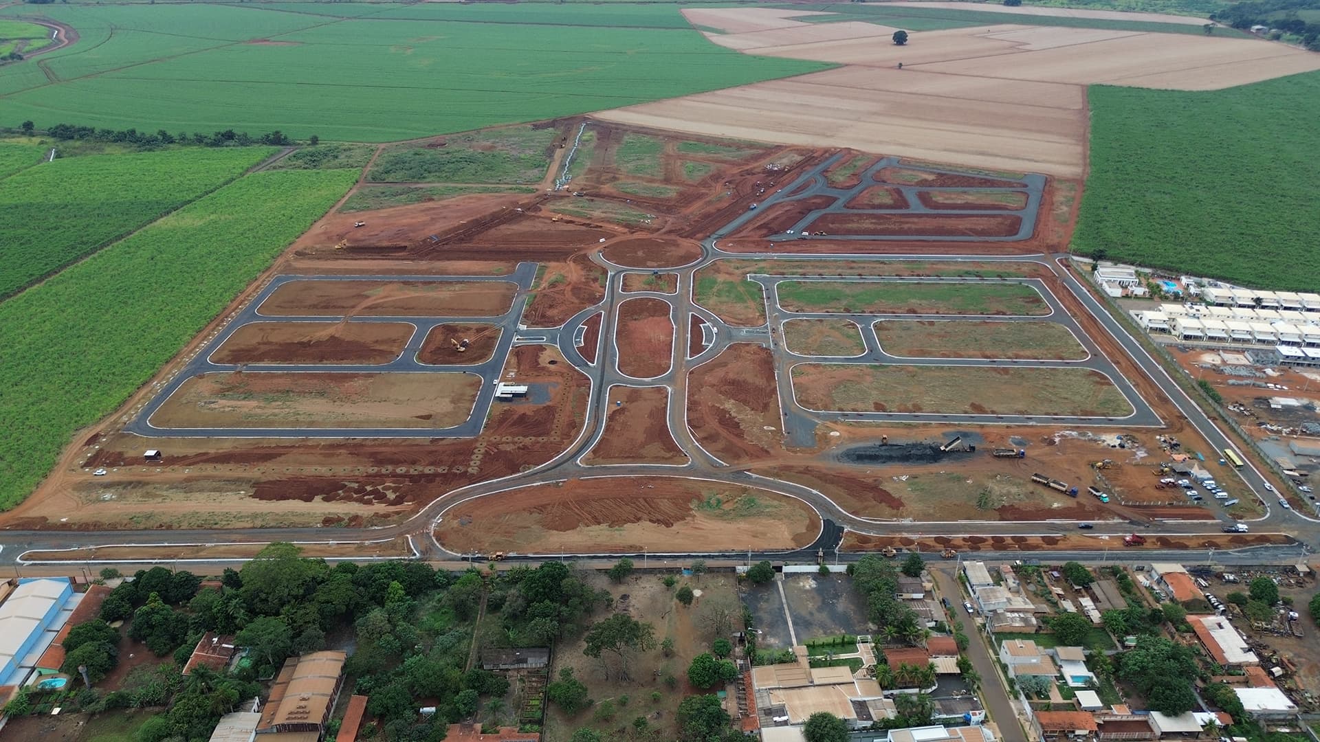 Vista aérea do canteiro de obras do ElloVille em Maio de 2026